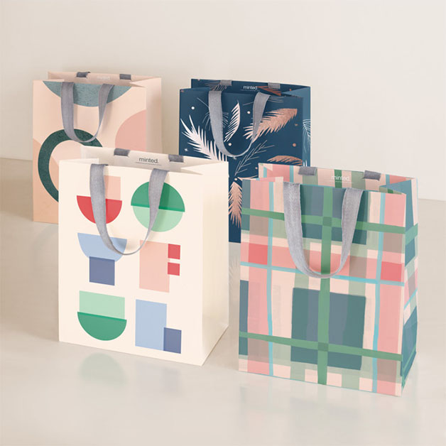 Design Lover's Holiday Gift Bag Collection