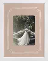 Vintage Frame: Portrait Framed Photos