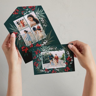 Leafy Berries All-in-One Holiday Cards