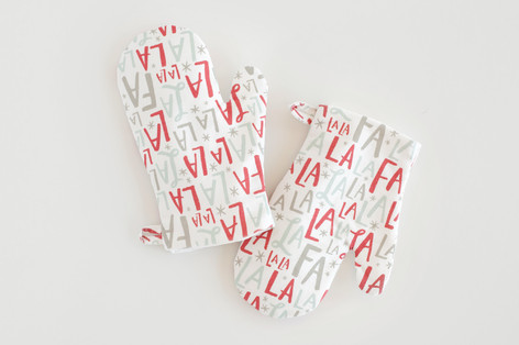 Festive FaLaLa Children's Oven Mitt Set