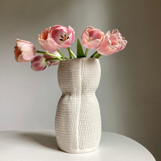 LARGE BURLAP CURVY VASE Vases