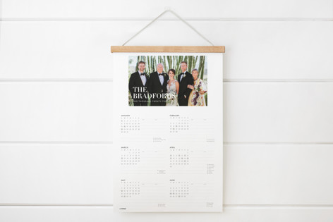 Simple Stack Hanging Bar Calendar